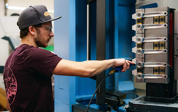 CNc Maschine zum Fräsen von Kurbelarmen 