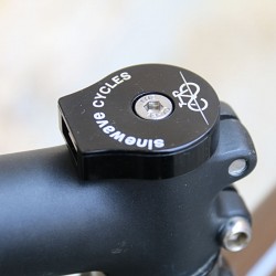 Sinewave Cycles Reactor Chargeur USB argent