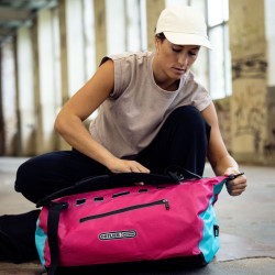 Ortlieb Duffle Lite sacoche de voyage 40L cyberpink